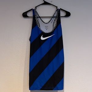 Nike pro dry fit tank top blue and black striped size medium polka dot accent